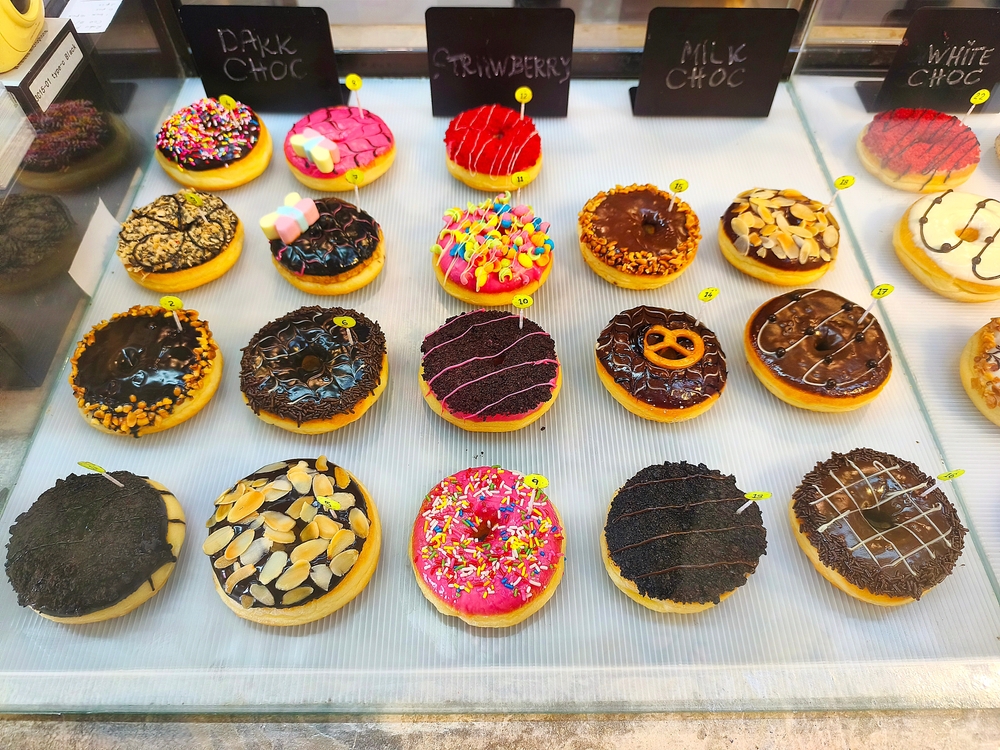 Simpang,Empat,,Kedah,,Malaysia,-,November,8,,2025,-,The A variety of delicious options for corporate donuts Edmonton orders