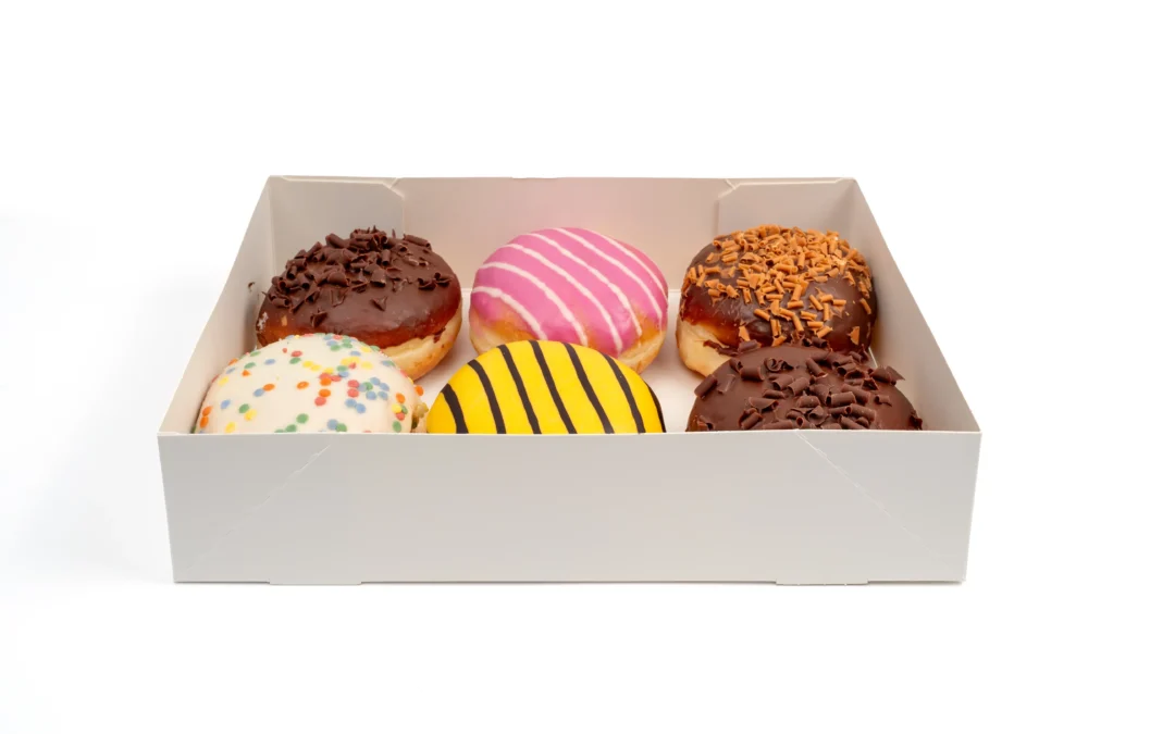 Donuts vs Cupcakes for Events: Why Donuts Work Well for Gatherings
